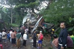 Dua tewas dalam kecelakaan bus rombongan pelajar di Sukabumi
