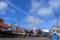 Nishfu syaban pertokoan di Banjarmasin banyak tutup