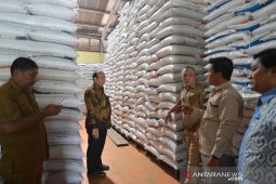Sidak stok beras Bulog Aceh