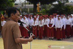 Bupati Nelson Sebut Pendidikan Melahirkan Peradaban