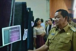 Bupati Samosir buka pameran tenun dan ulos