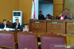 Tompi sempat tawarkan bantuan kepada Ratna Sarumpaet