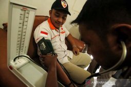 Pemeriksaan kesehatan petugas pemilu