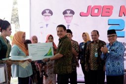BPJS Ketenagakerjaan serahkan santunan jaminan kematian di Jombang