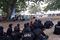 Sebanyak 115 wisatawan mancanegara kunjungi Pantai Tanjungkalian