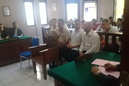 Lima warga Bulgaria gasak uang nasabah disidangkan