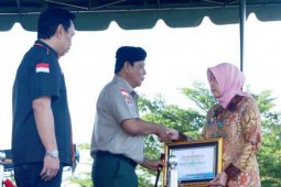 Bupati terima penghargaan penanggulangan bencana