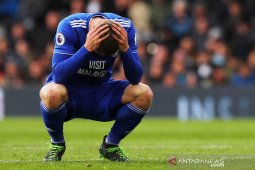 Persaingan Liga Inggris, dua tim hindari degradasi