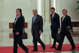 Sekjen PBB Antonio Guterres peringatkan dunia "tak di jalur" batasi kenaikan temperatur