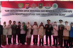Wali Kota Cilegon ajak warga bersatu setelah pencoblosan