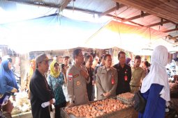 Bupati pantau harga barang kebutuhan pokok
