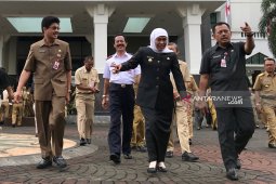 Terkait rekapitulasi suara, Khofifah minta semua pihak beri kesempatan KPU sampai selesai