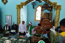Bupati Kotabaru resmikan masjid Al Hamdid Tarjun