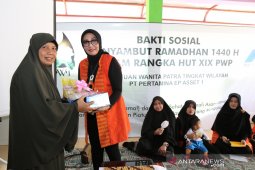 Pertamina Jambi gelar bakti sosial "membeli sambil beramal"