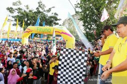 Ribuan buruh ikuti jalan sehat peringati "May Day"