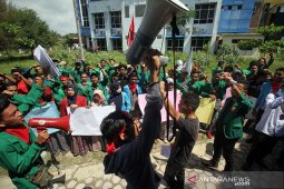 Unjuk rasa Hardiknas 2019