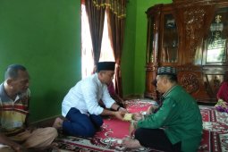 Pemkab Labuhanbatu salurkan santunan kecelakaan petugas Damkar