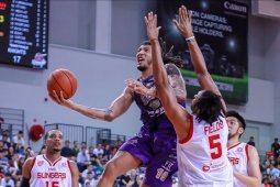 CLS kalahkan Slingers di laga pertama final ABL