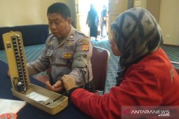 Sepanjang pleno rekapitulasi KPU Cianjur, 150 peserta periksa kesehatan
