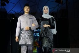 Peluncuran busana khas Melayu karya anak muda Pontianak