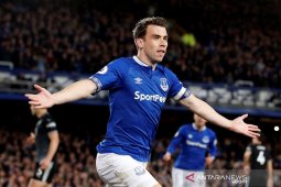 Everton tundukkan Burnley  2-0