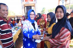 Desa Sumber Makmur gelar lomba kue singkong