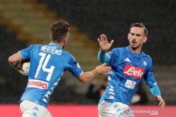 Bos Napoli minta Liga Champions dan Liga Europa dihapus, kenapa?