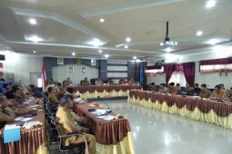 Hari pertama puasa, Wali Kota Sibolga pimpin rapat rakerpem