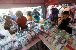 Hari pertama Ramadhan, pedagang takjil ramai di Kota Gorontalo