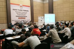 Butuh 19 hari hitung suara dari wilayah TPS terbanyak di Bogor