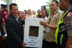 KPU Kalsel rampungkan pleno tiga kabupaten