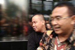 Wali Kota Tasikmalaya enggan bicara usai pemeriksaan KPK