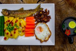 Daftar makanan sahur agar tidak mudah marah selama puasa