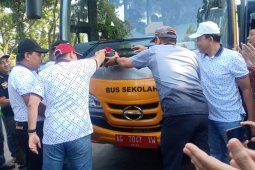 Pemkab Nganjuk mulai operasionalkan angkutan sekolah gratis