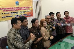 Disnakertrans Jatim buka posko pengaduan THR