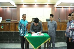 Dewan setujui tiga Raperda dibahas