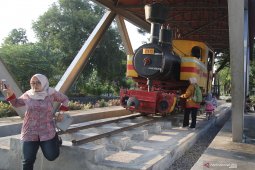 Ngabuburit di Monumen Lokomotif