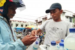 Air nira pilihan segar saat berbuka puasa di Lhokseumawe