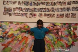 Murid Sekolah "Little Star" Denpasar pamerkan karya seni "Flora Fauna"