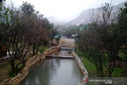 Pengelola wisata Gunung Papandayan berbenah persiapan libur Lebaran