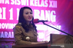 Bupati Landak harap generasi muda tidak putus mengenyam pendidikan