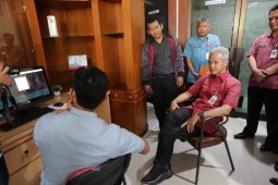 Nama Gubernur Jateng dicatut  pengurusan izin usaha