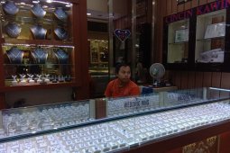 Penjualan emas di Jakarta jelang Idul Fitri belum alami kenaikan berarti