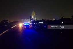 FLASH - Tawuran antar warga pecah di Pekanbaru, jembatan Siak ditutup