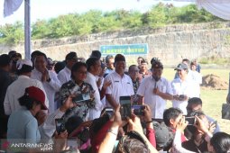 Di Pantai Pandawa, Presiden minta dana desa dimanfaatkan maksimal