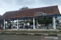 Fasilitas penunjang terminal Cianjur rusak, belum ada perbaikan