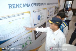 Akses pintu keluar tol tersedia di jalur satu arah