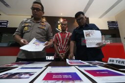 Polda Jatim tangkap guru SD pengancam Presiden Jokowi (Video)