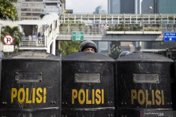Meski sudah kondusif, polisi masih bersiaga di Petamburan