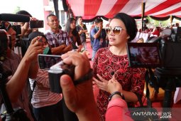 Bupati Karolin beri ucapan selamat kepada Jokowi-Ma'ruf